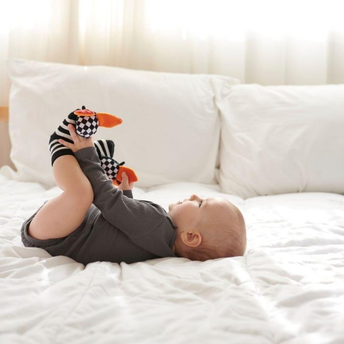 Calcetines estimulación Attipas Lady Bug - Imagen 6