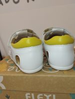 Calzado barefoot Sandalia Flexi Nens 240 Salvaje Sandy Blanco Amarillo - Imagen 4