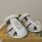 Calzado barefoot Sandalia Flexi Nens 240 Salvaje Sandy Blanco Amarillo