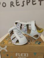Calzado barefoot Sandalia Flexi Nens 240 Salvaje Sandy Blanco Amarillo - Imagen 3