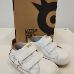Deportiva respetuosa de primeros pasos Old Soles 0082RT Baby Splash Blanca y dorada