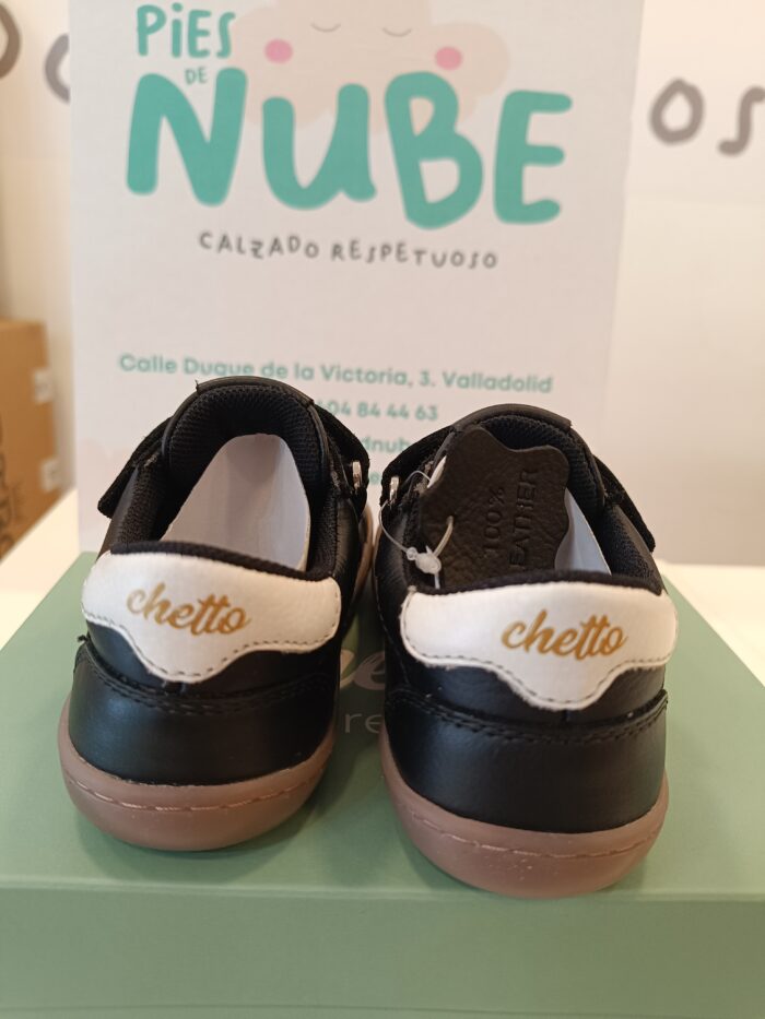 Deportiva Respetuosa Chetto Negro - Imagen 3