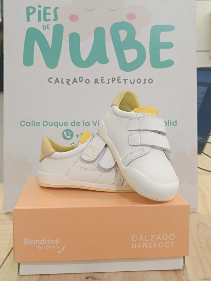 Deportiva respetuosa Blanditos by Crio's LONDRES AMARILLO26V - Imagen 3