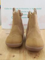 Bota Piel Menbrana Waterproof Camel Detalles - Imagen 2